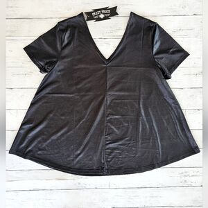 Crazy Train Black Leather-Look Deep Vneck/Back Flowy Shortsleeve Top Blouse